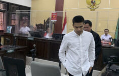 Terdakwa Jonathan Frizzy