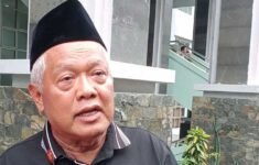 Maulana Malik Ibrahim Malang, Imam Muslimin alias Yai Mim Dok: Eranasional/HO ***.